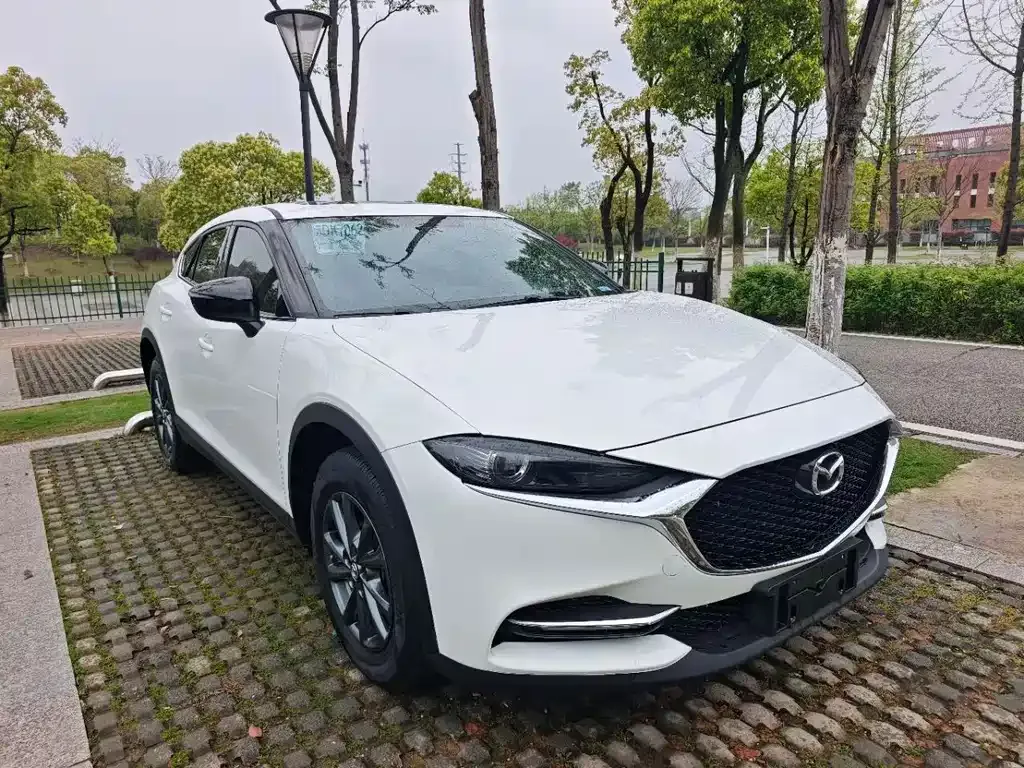 Mazda CX-4 — фото 4