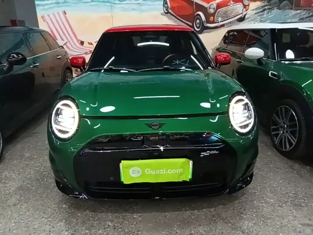 MINI Cooper EV — фото 9