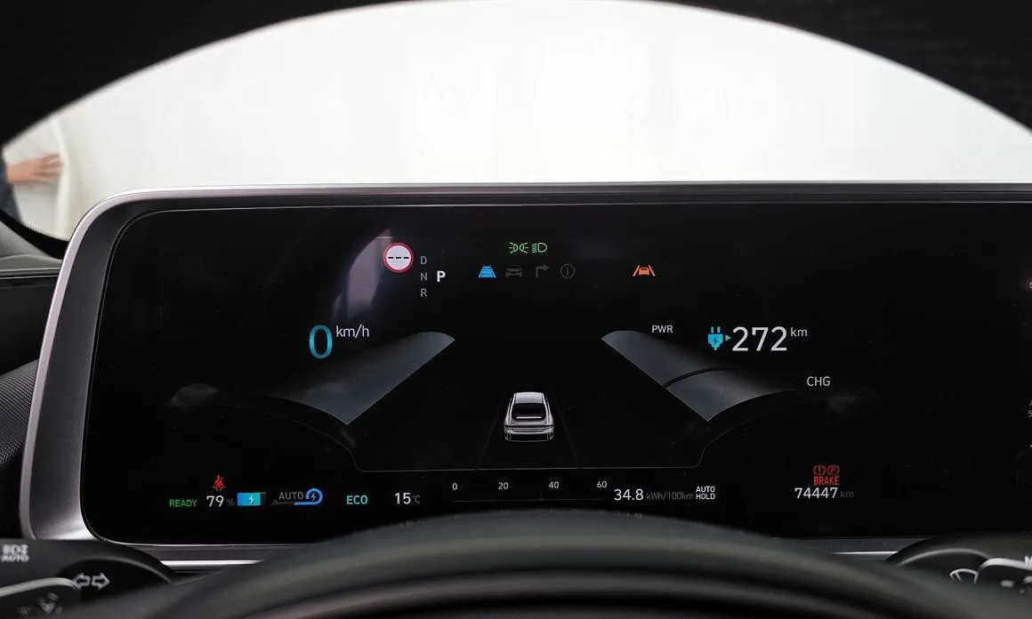 Hyundai Ioniq6 — фото 3