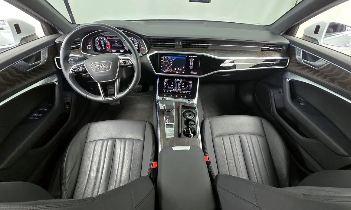 Audi A6 — фото 10