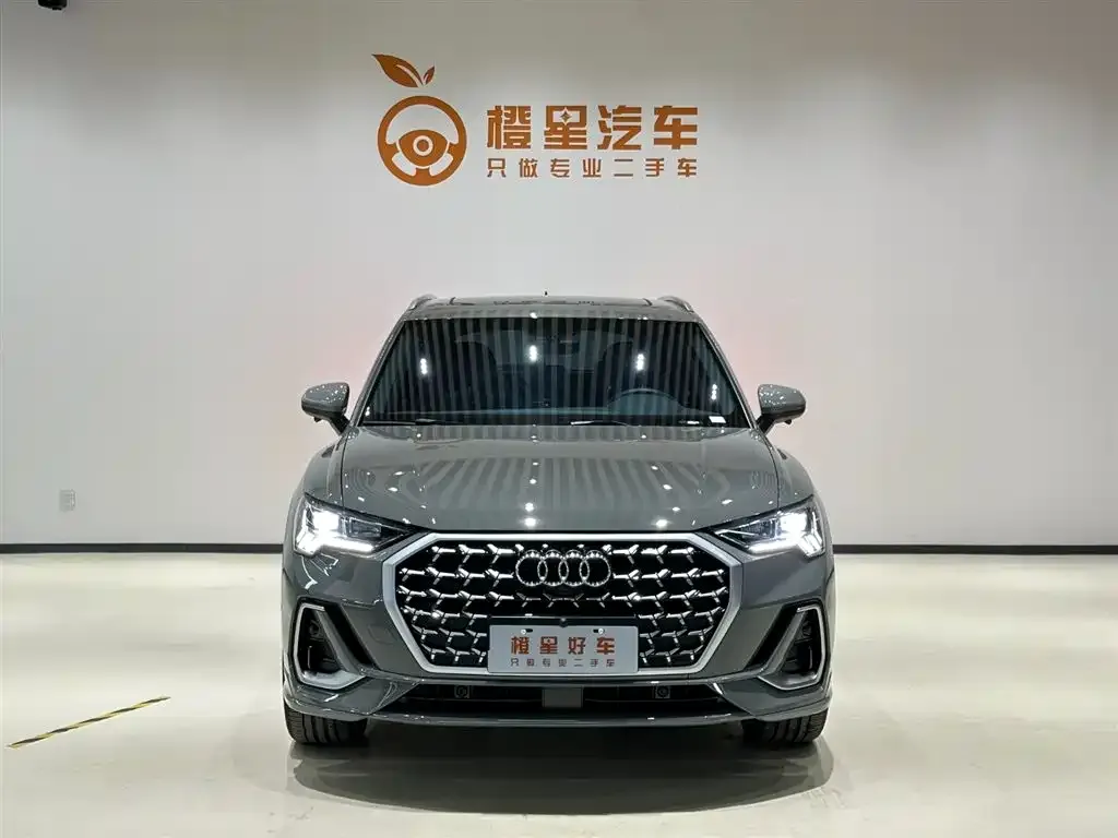 Audi Q3 — фото 3