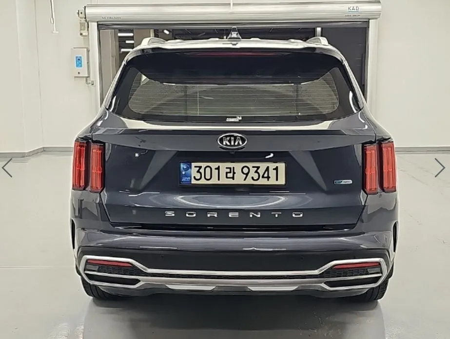 Kia Sorento — фото 8
