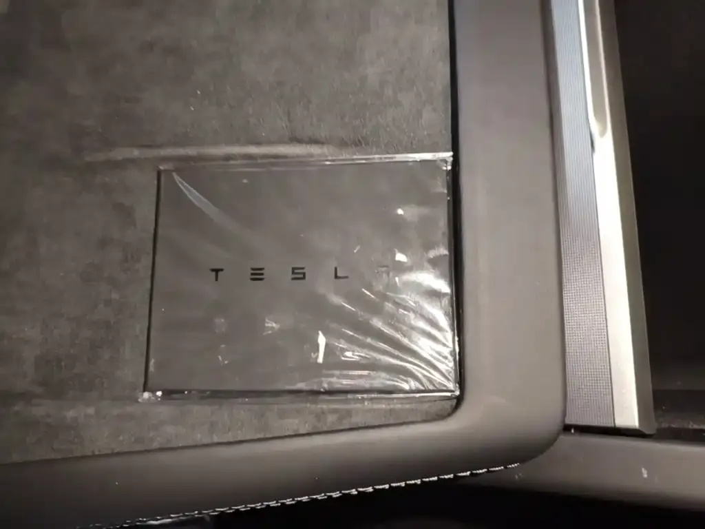 Tesla Model 3 — фото 2