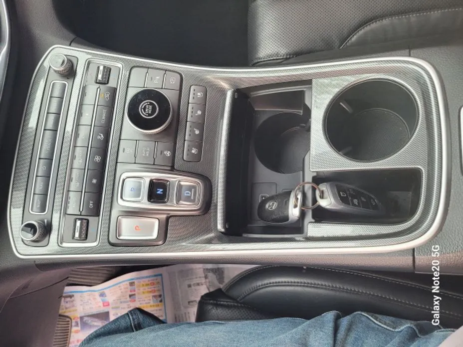 Hyundai Santafe — фото 9