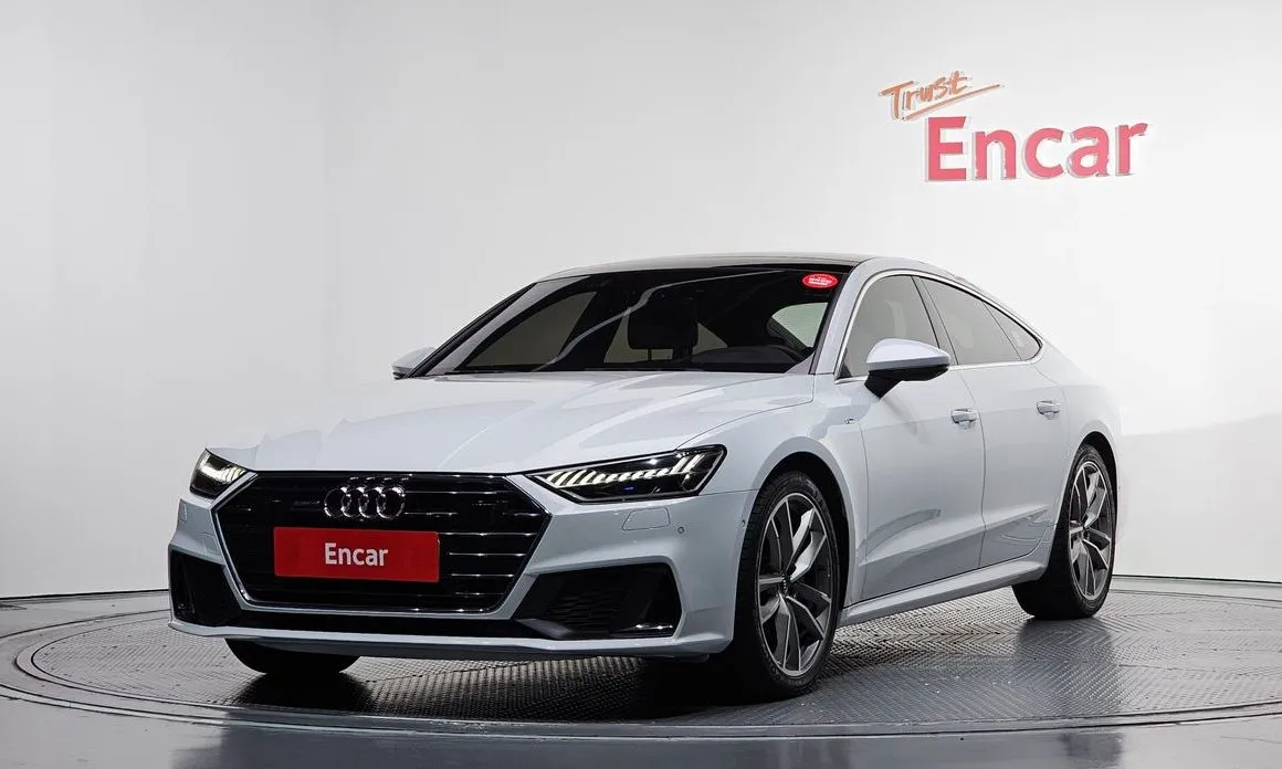 Audi A7 — фото 1