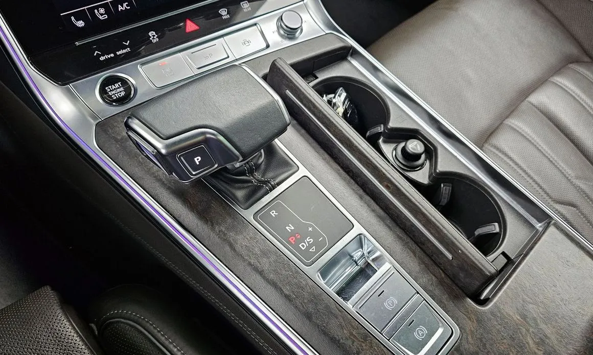 Audi A7 — фото 9