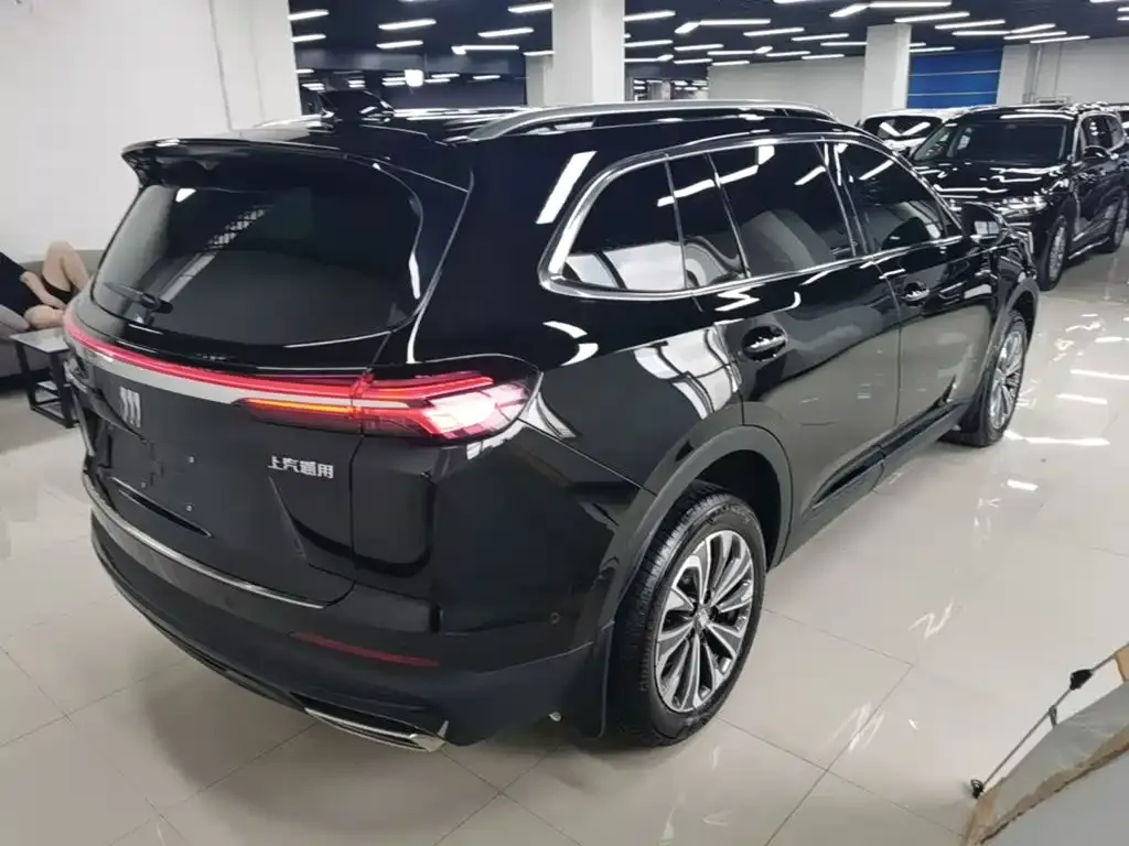 Buick Envision Plus — фото 10