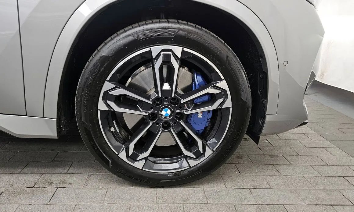 BMW X1 — фото 10