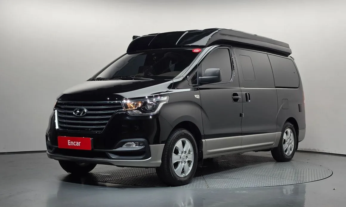 Hyundai Starex — фото 1