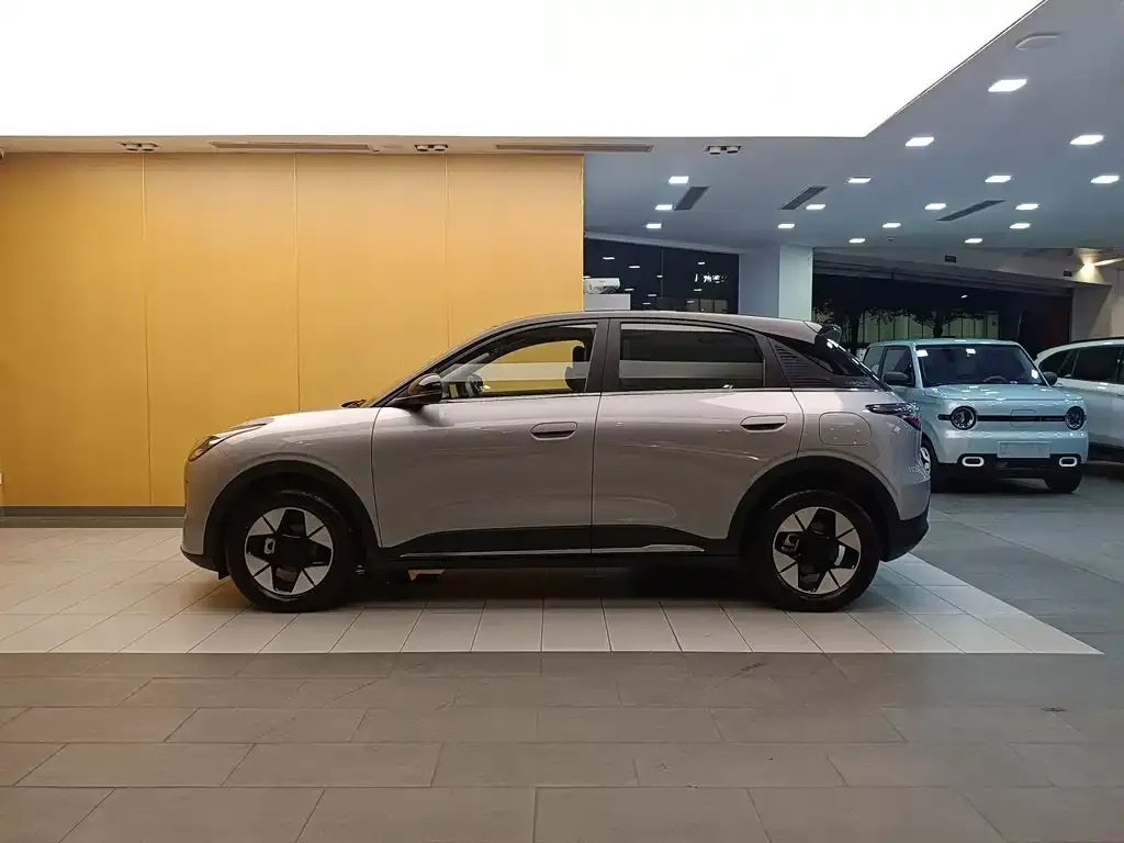 Geely Starburst — фото 4