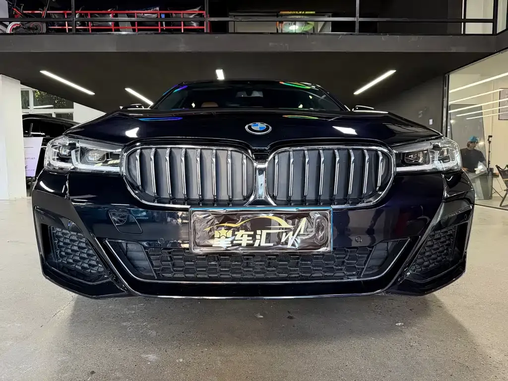 BMW 5 Series (Import) — фото 10