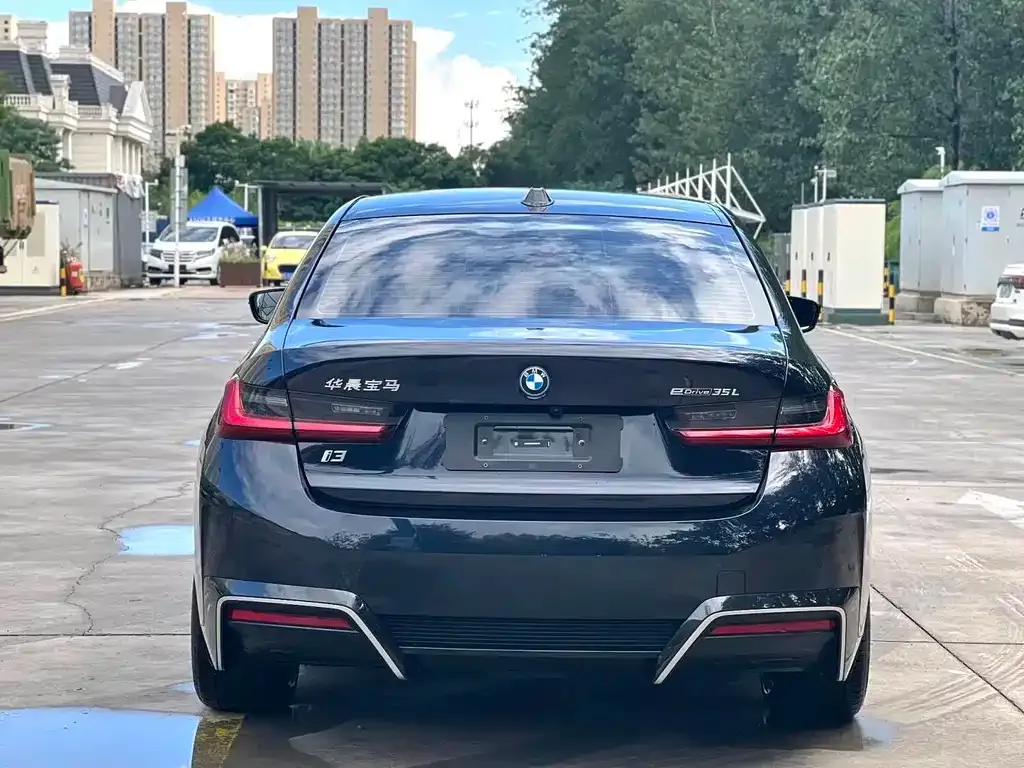 BMW i3 — фото 6