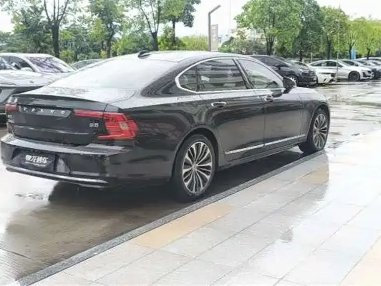 Volvo S90 — фото 7