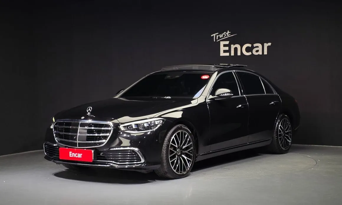 Mercedes-Benz S-Class — фото 1