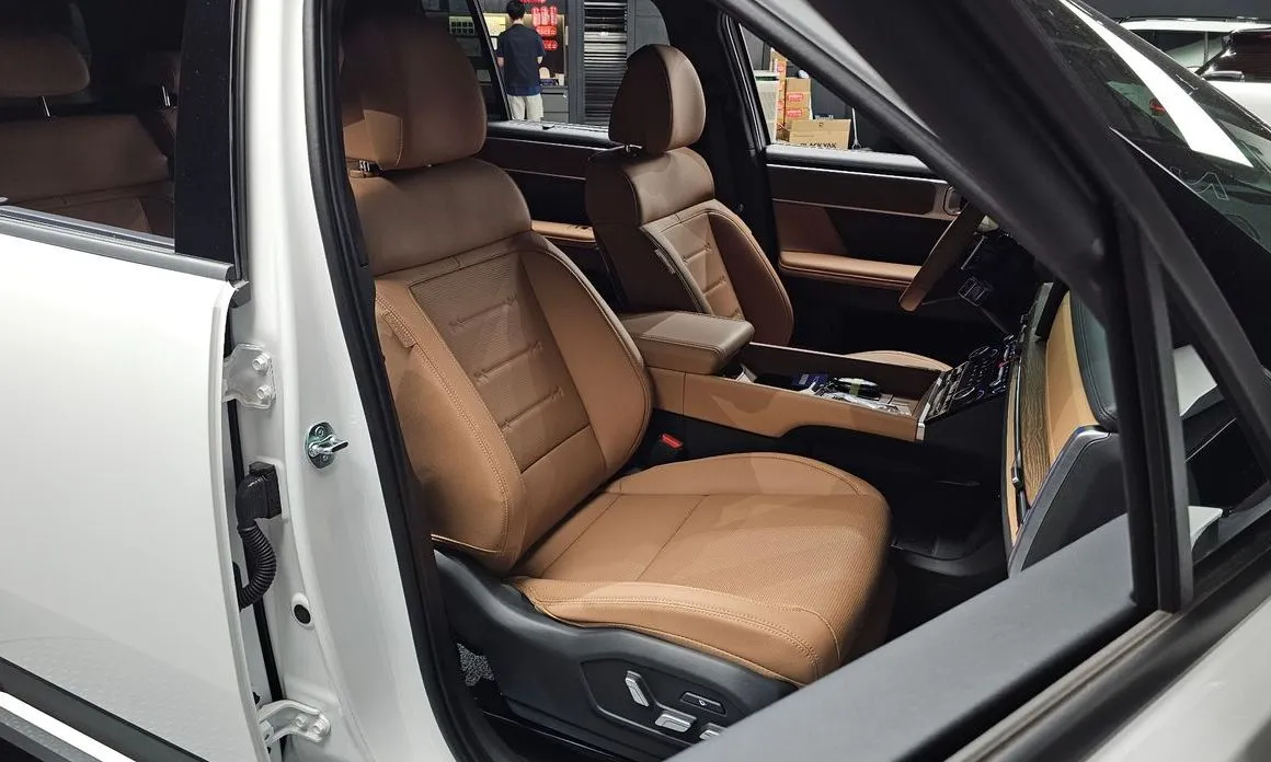 Hyundai Santafe — фото 8