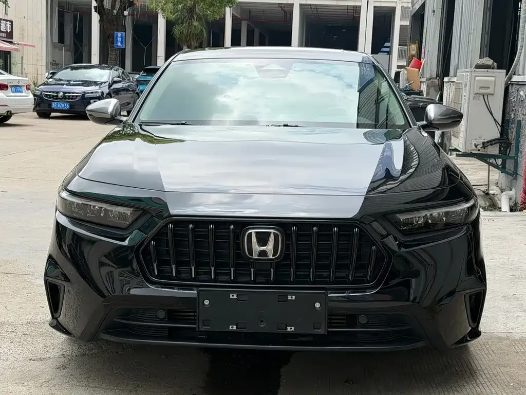 Honda Inspire — фото 2