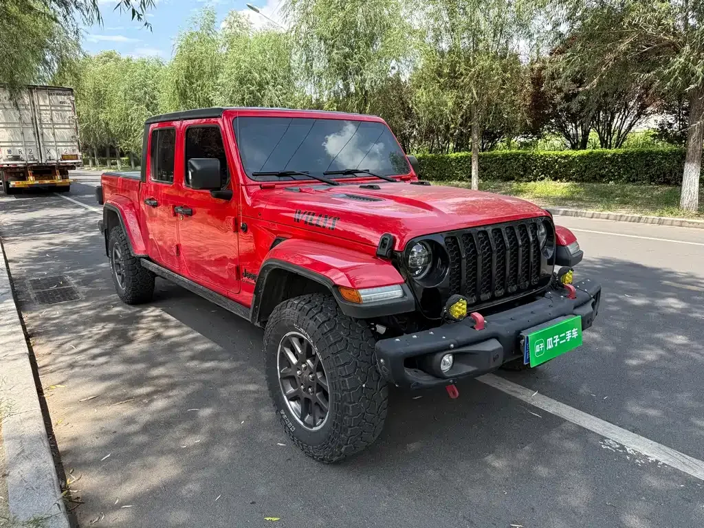Jeep Gladiator — фото 1