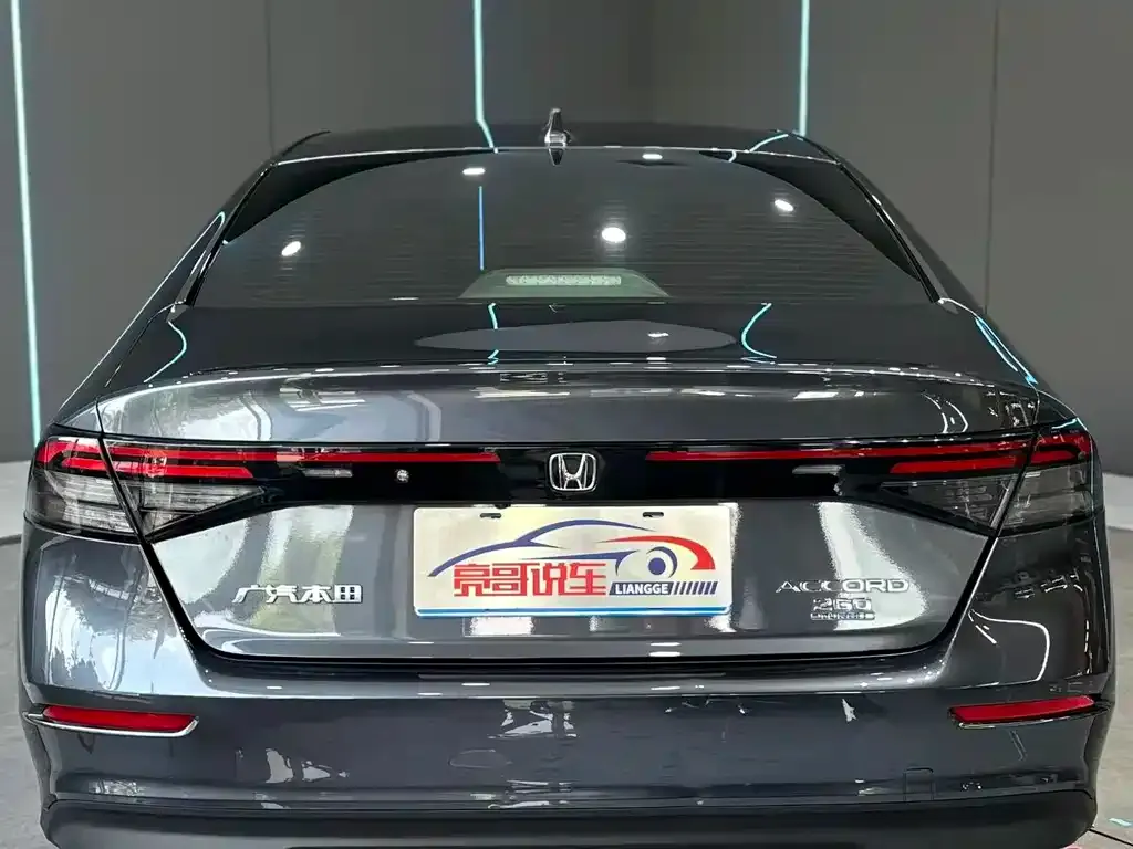 Honda Accord — фото 4