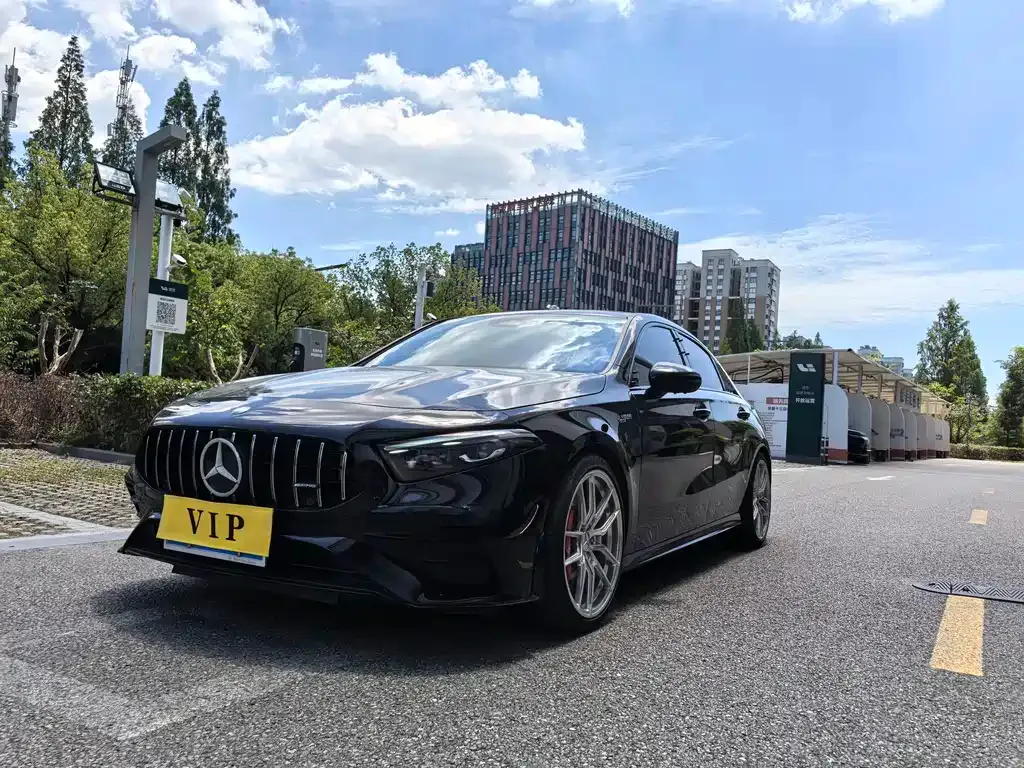 Mercedes-Benz A-Class AMG — фото 1