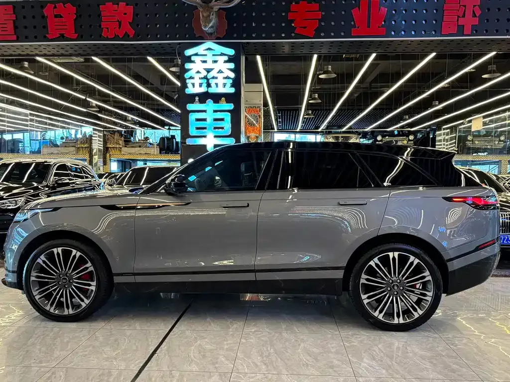 Land Rover Velar — фото 6