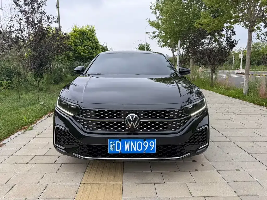 Volkswagen Passat — фото 3