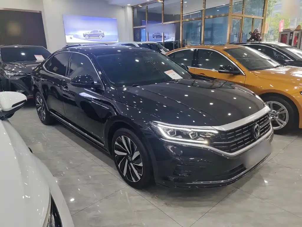 Volkswagen Passat — фото 5