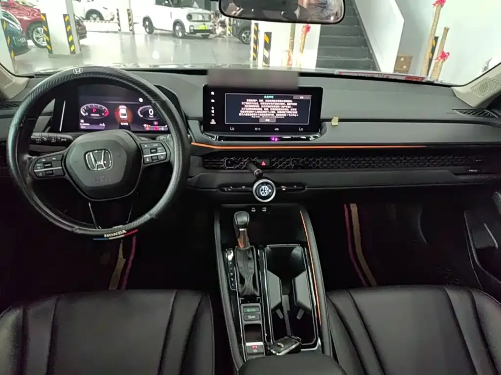 Honda Accord — фото 6