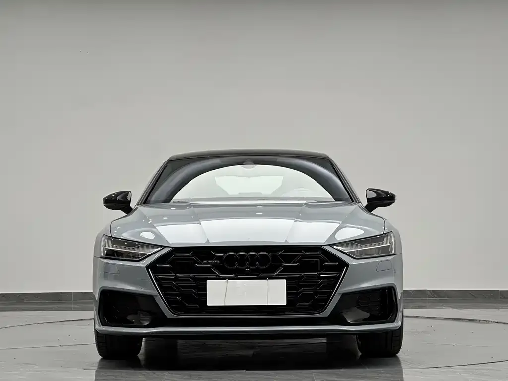 Audi A7L — фото 2