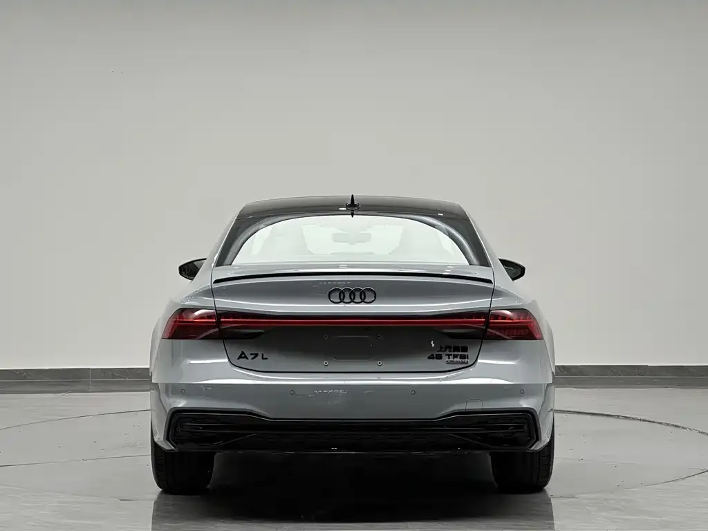 Audi A7L — фото 4