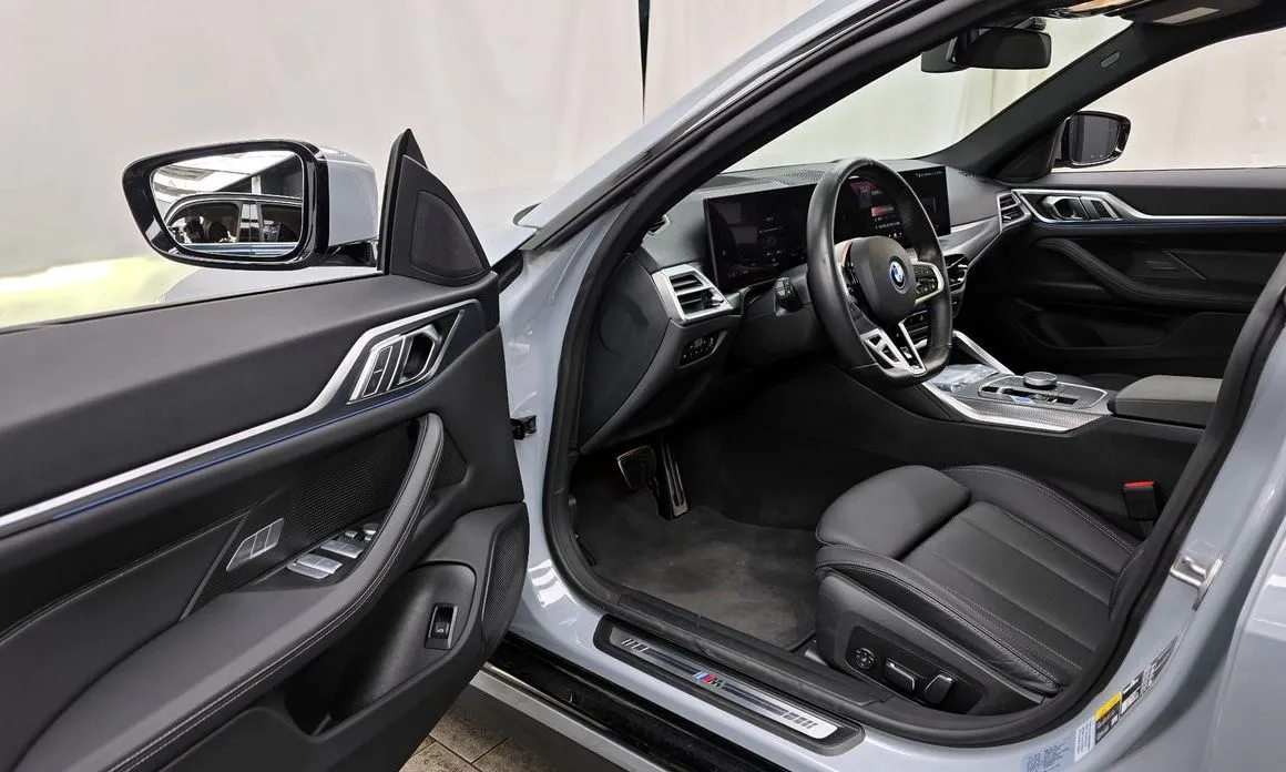 BMW i4 — фото 6