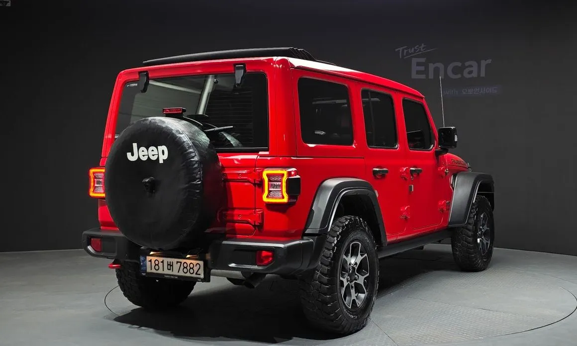 Jeep Wrangler — фото 4