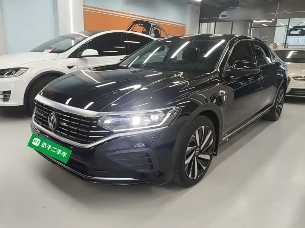 Volkswagen Passat — фото 5
