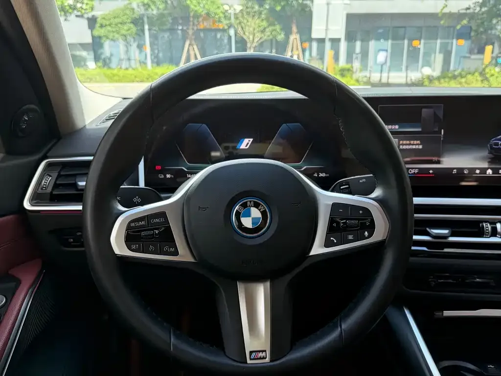 BMW i3 — фото 2