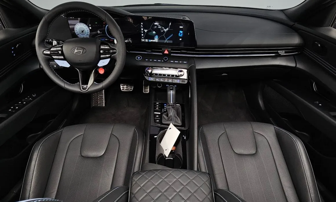 Hyundai AVANTE — фото 6