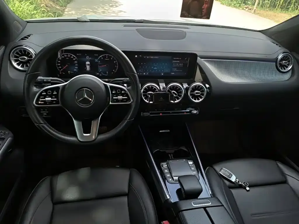 Mercedes-Benz GLA — фото 2