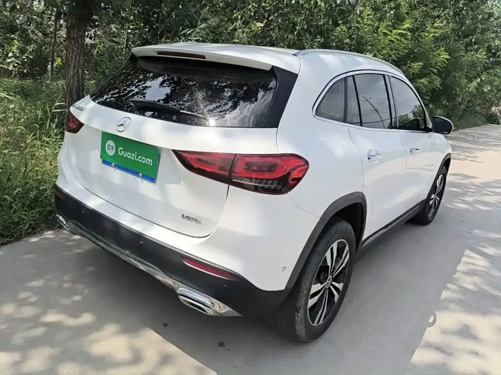 Mercedes-Benz GLA — фото 8