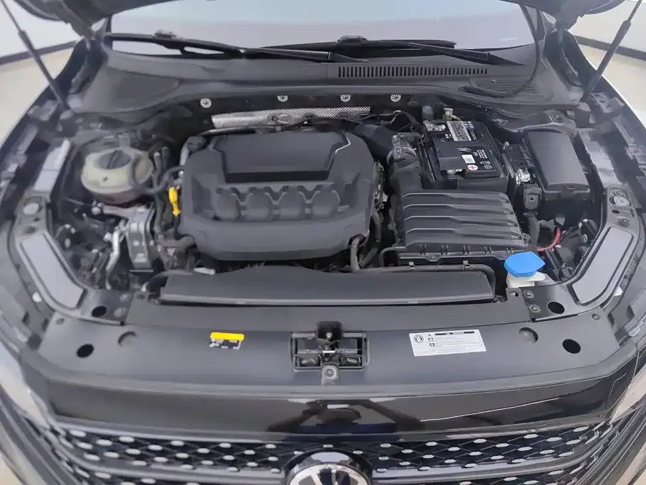 Volkswagen Passat — фото 8