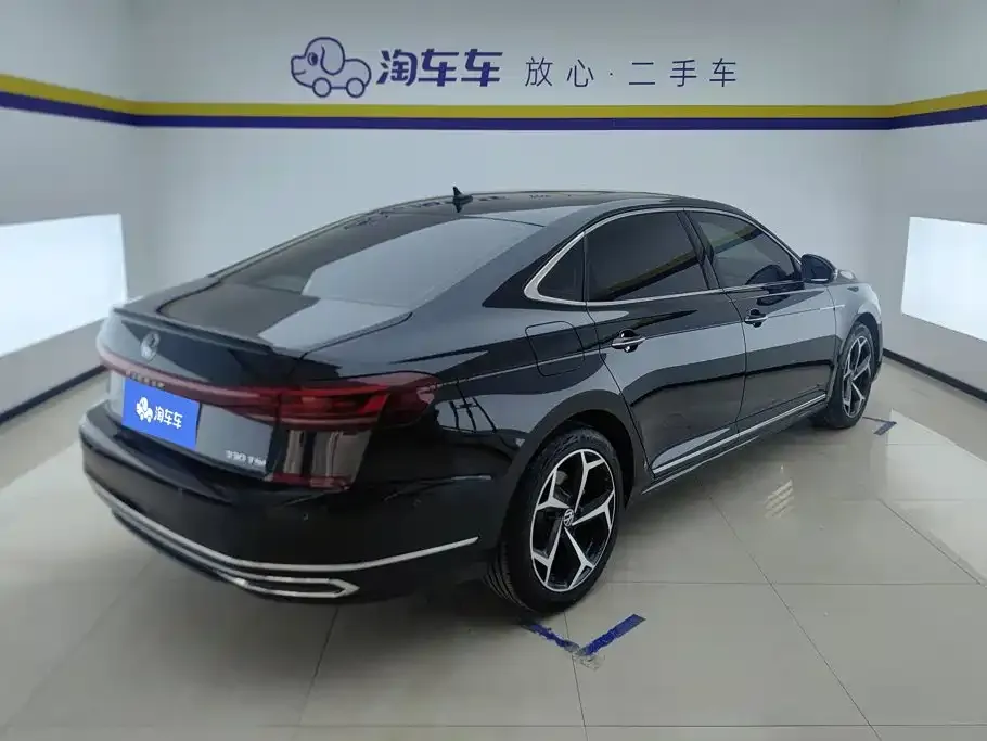 Volkswagen Passat — фото 3
