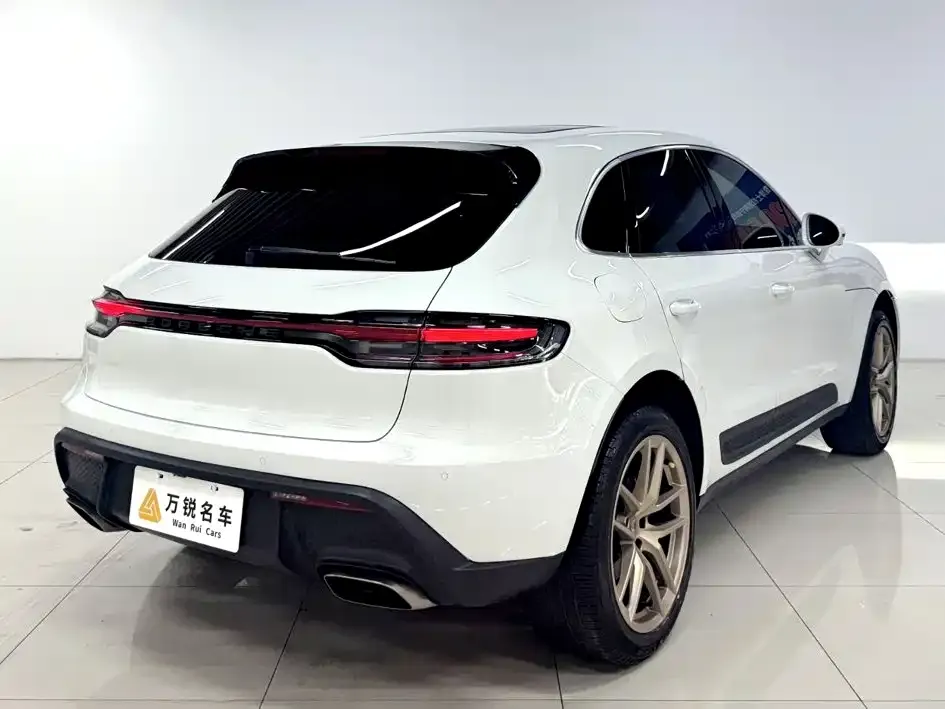 Porsche Macan — фото 10