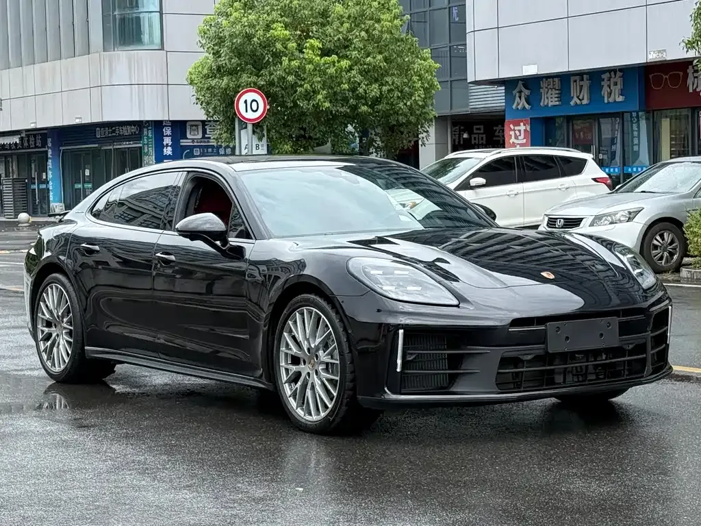 Porsche Panamera — фото 10