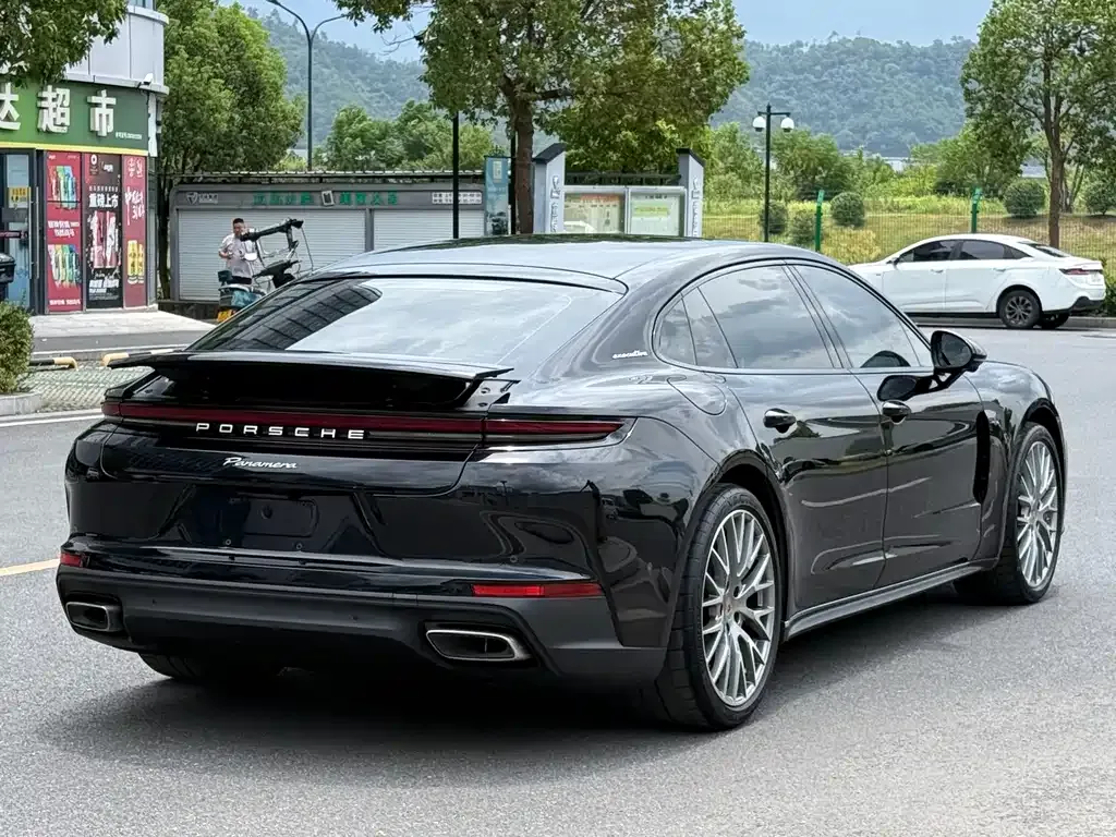Porsche Panamera — фото 7