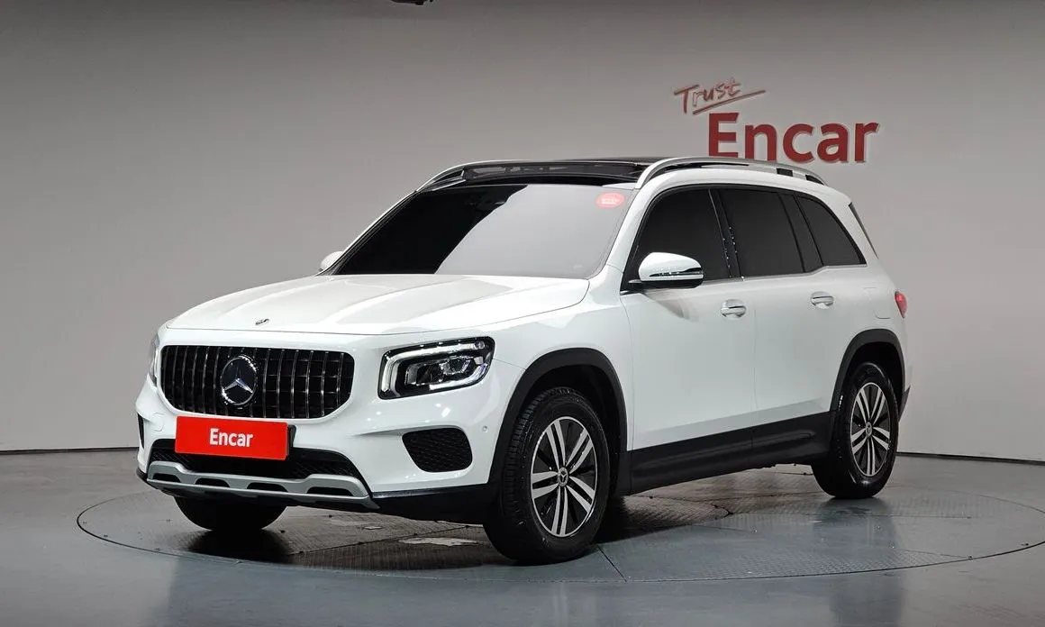 Mercedes-Benz GLB-Class — фото 1
