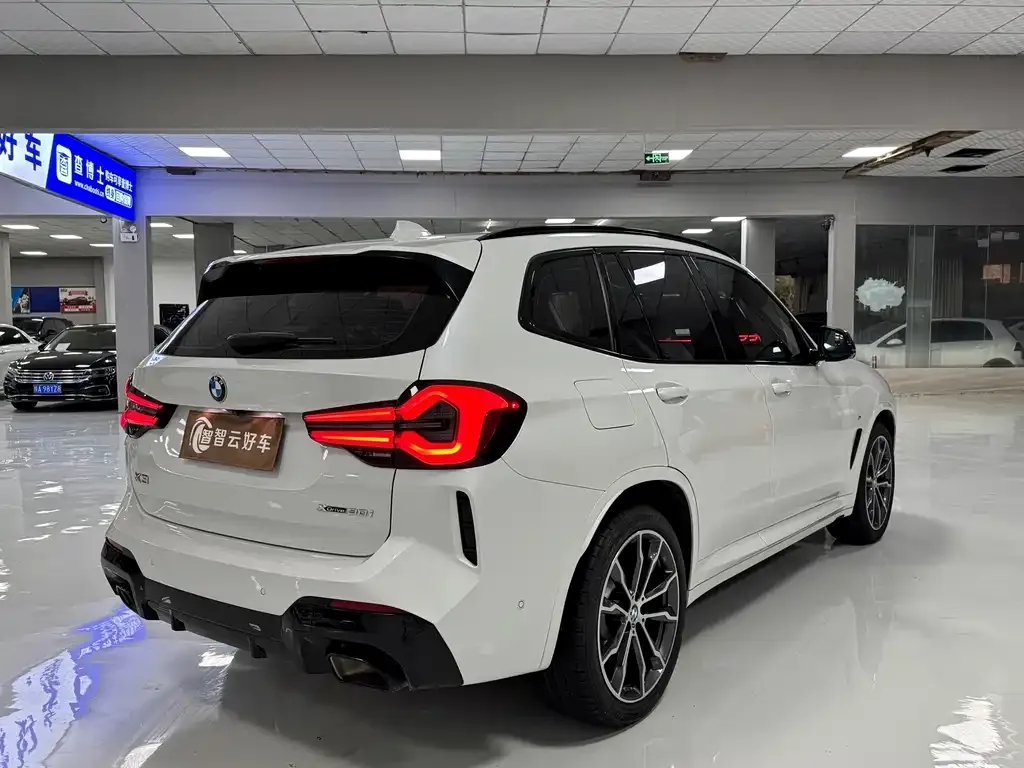 BMW X3 — фото 8