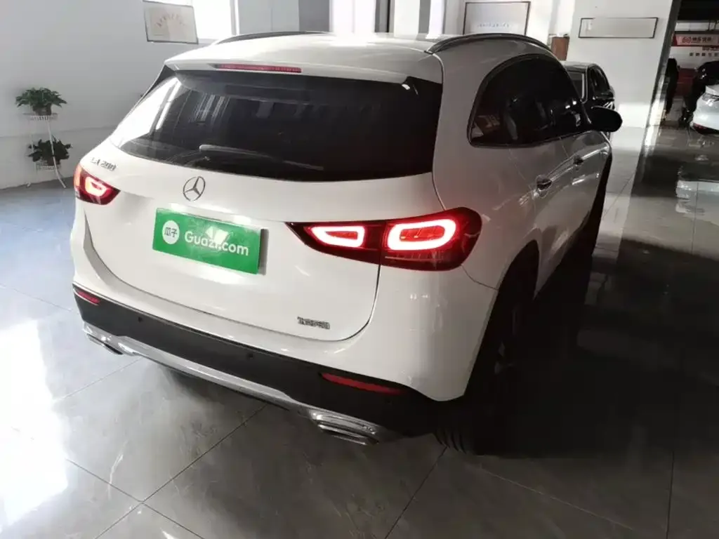 Mercedes-Benz GLA — фото 4