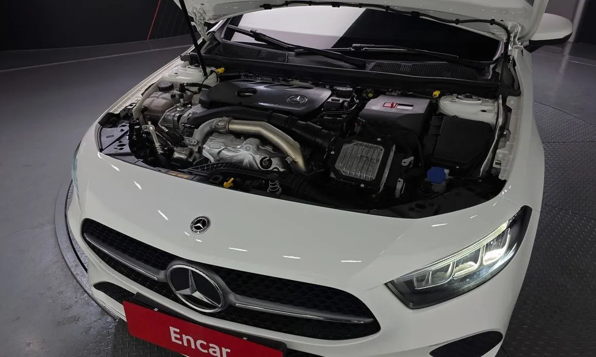 Mercedes-Benz A-Class — фото 10