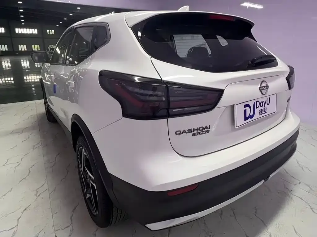 Nissan Qashqai — фото 9