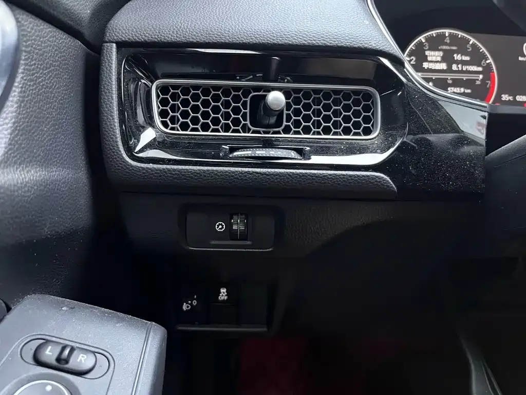 Honda Civic — фото 7
