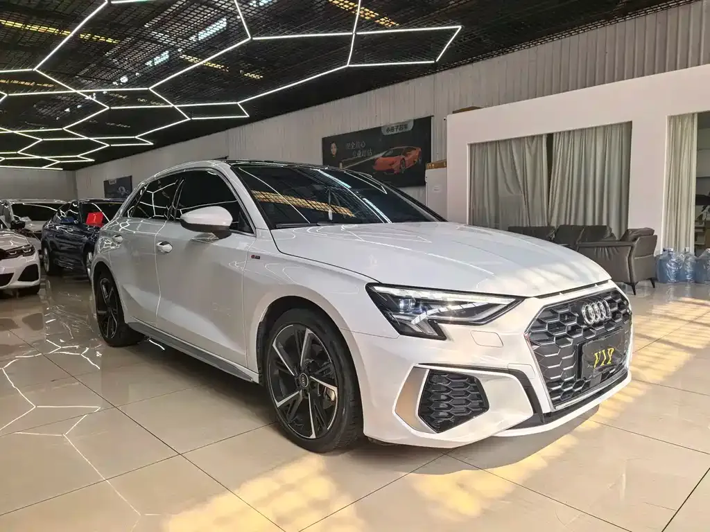 Audi A3 — фото 7