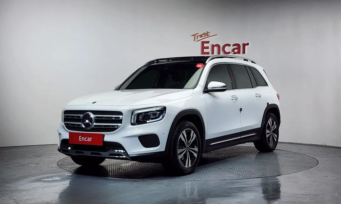 Mercedes-Benz GLB-Class — фото 1