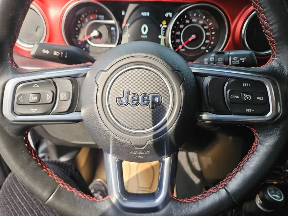Jeep Wrangler — фото 3